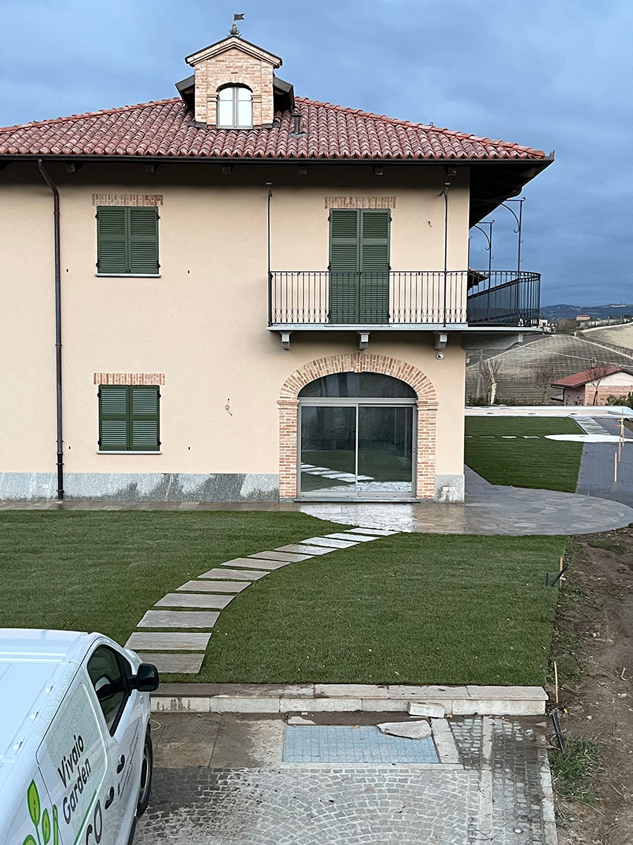 Preparazione Giardino Prato e camminamenti - Monforte